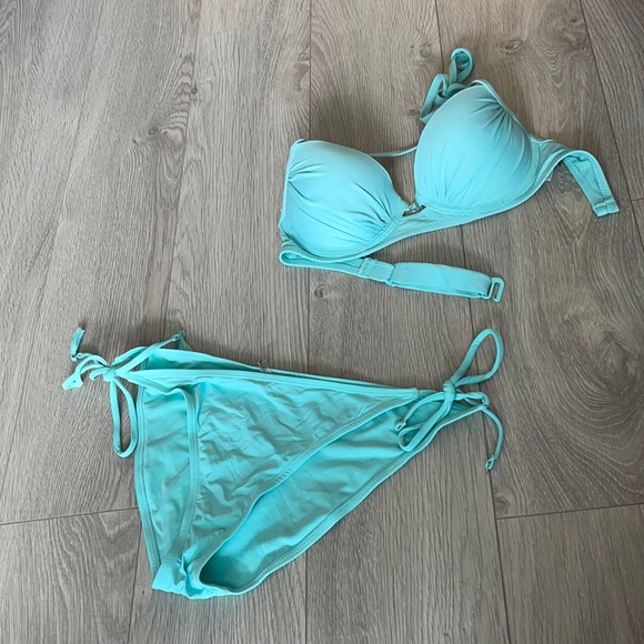 Underwire push up bikini - Picture 1 of 4